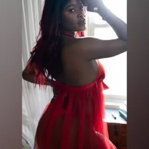 Savannah Dior ©