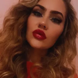 Naughty VIDEO CALL QUEEN 😈