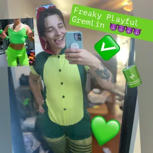 Elise Ladeeda (ELLI💗)