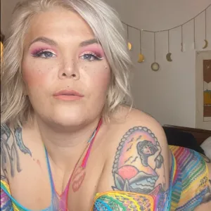 Demi Damon🍒