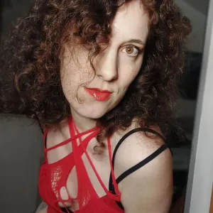 Darcyred