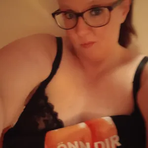 CurvyladyJulia
