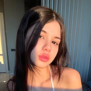 𝗔𝘆𝗿𝗶𝘀 𝗠𝗼𝗼𝗻