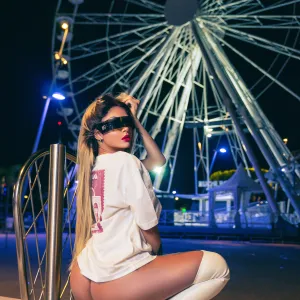 BELLE CHLOE