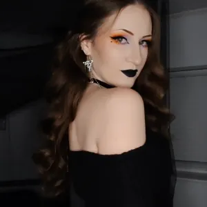 October Dawn 🖤