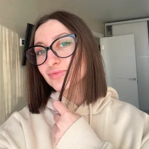 Mia 💗