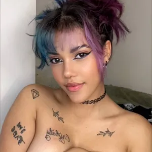 Athena Rose 🌹