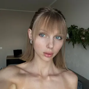★ミ 🩷 Sofia Miller 🩷彡★