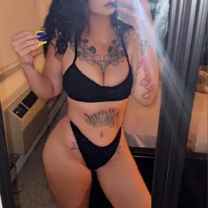 JENNIFER ARIAA