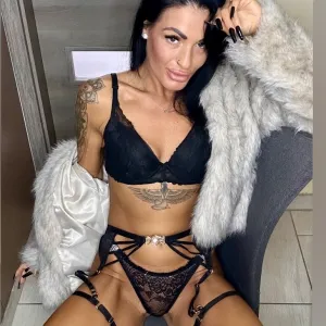 🖤DarkNefertiti🖤