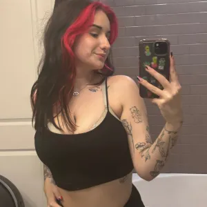 jade 💚