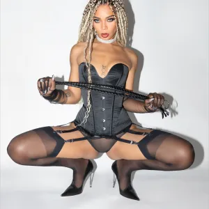 Miss Naomi White