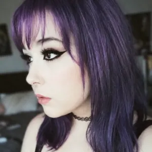 𝔟𝔢𝔩𝔩𝔞 🦇