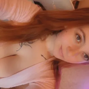 •Zoe•