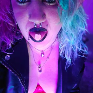 XOXOlunarose