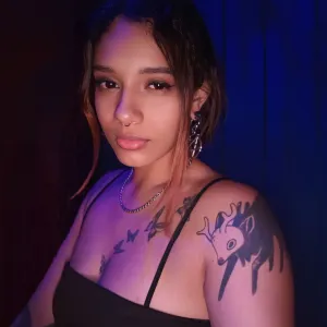 -𝕱𝖗𝖆𝖓𝖈𝖞𝖘_𝕿𝖎𝖆𝖒𝖔-