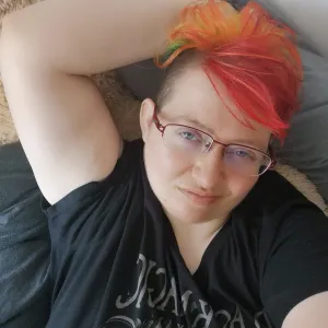 Jenna J 😈 Stone Butch 🏳️‍🌈