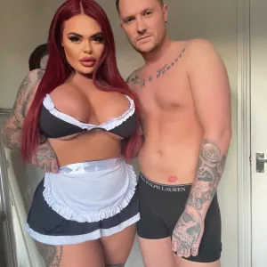 Mr & Mrs Essex FULL VIDS ON WALL