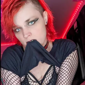 Moxxi Mewws