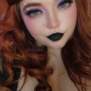 𝕸𝖎𝖒𝖎 🌙🦇🥀🖤