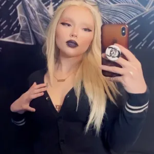 🕸SpookyBarbieGrl🕷TOP 3% CHICAGO