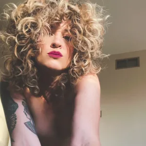Sarah Sins